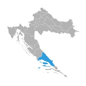 Zemljevid Hrvaške z obarvano Srednjo Dalmacijo.
